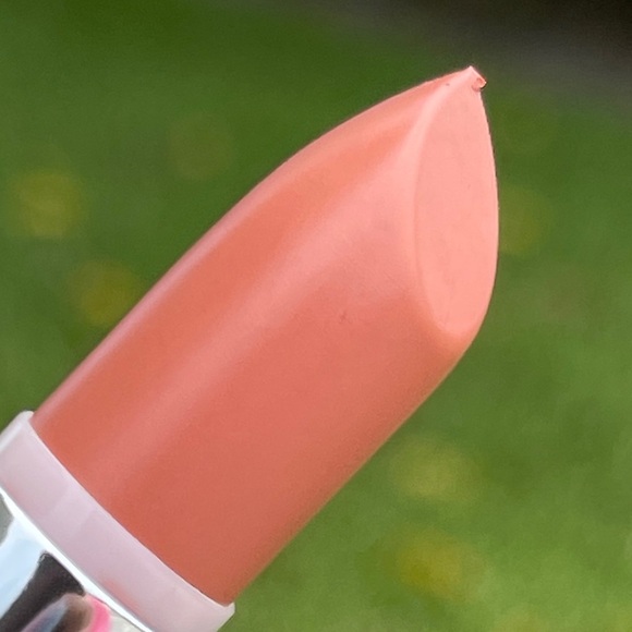 JECCA BLAC X Pride Matte Lipstick in “Play Nude” - Picture 11 of 13